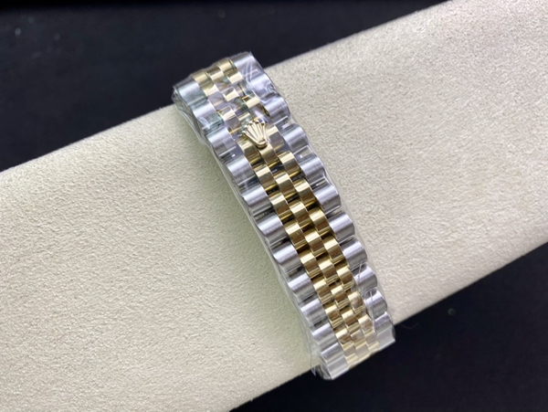 激安ロレックス着用イメージ